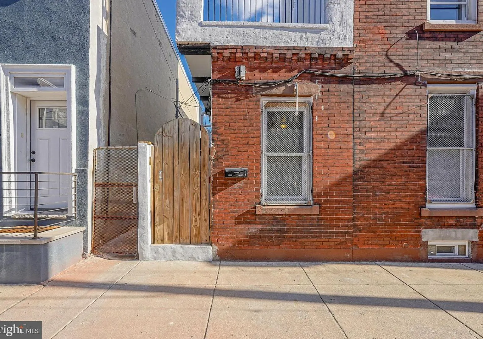 1525 Tasker St — Photo 2