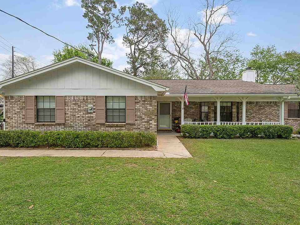 1st image of 4628 Pimlico Dr