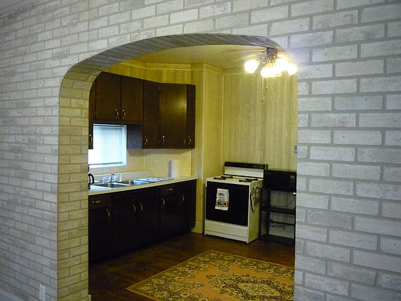 4th image of 911 13th Street # Main Floor