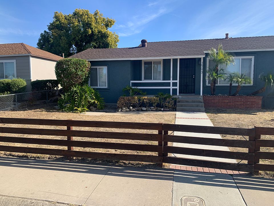 1st image of 3903 Casita Way
