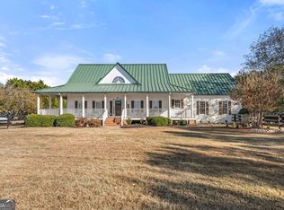325 Etowah Downs Ct, Ball Ground, GA 30107