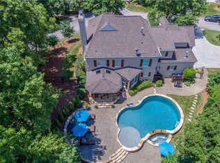 7089 Captains Ct, Tega Cay, SC 29708
