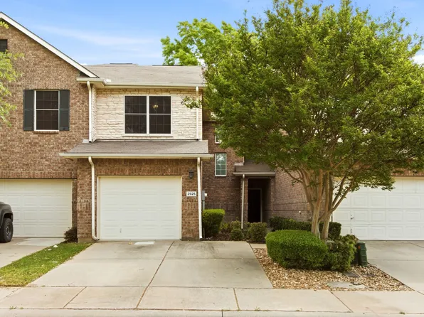 2925 Saint Andrews Dr, Lewisville, TX 75067