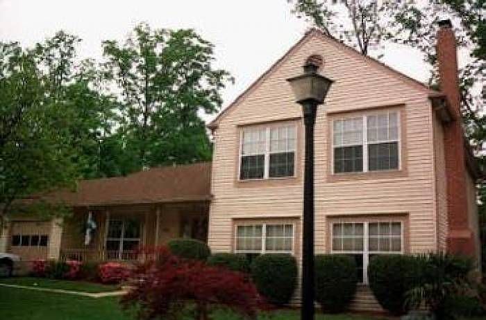 1st image of 9616 Chapel Hill Dr