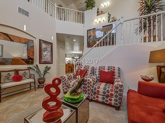 3rd image of 5947 Lamotte Ave