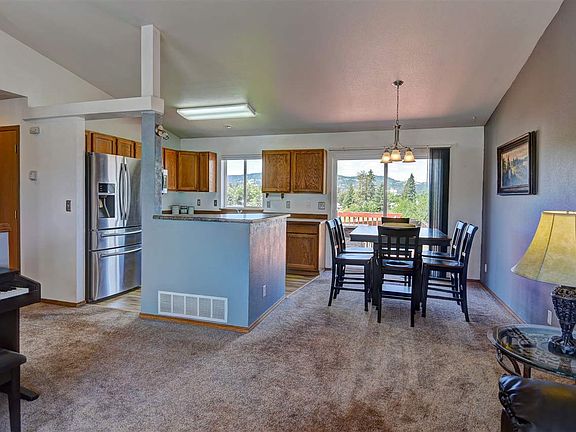 5th image of 18805 E Riverway Ln