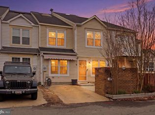 46351 Columbus Dr Unit 207, Lexington Park, MD 20653