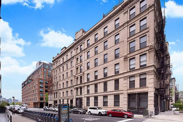 Sold by Town Residential | media 10