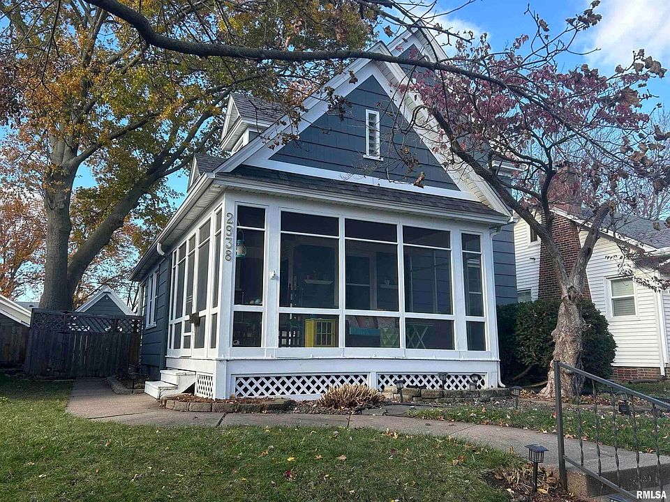 1st image of 2938 Davenport Ave