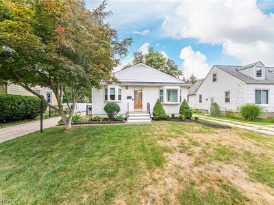 3404 W 231st St, North Olmsted, OH, 44070