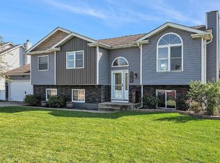 6239 Sarah Ln, Lowell, IN 46356