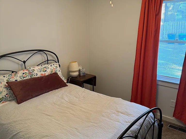 519 Minor Ave — Photo 3