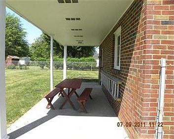 4th image of 1249 W 33rd St