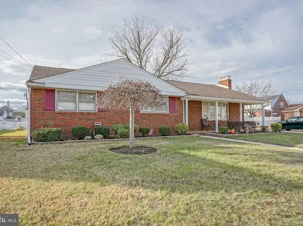 17 Holly Pl, Gibbstown, NJ 08027