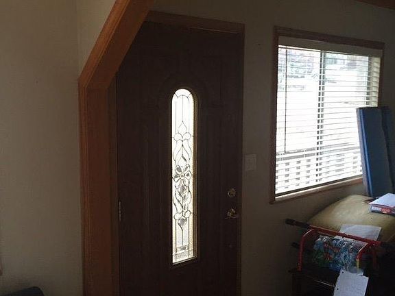 4th image of 2583 Humbolt St