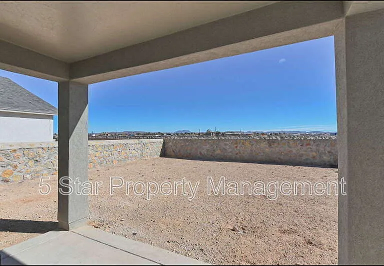4628 Marisabel Azcarate St — Photo 43