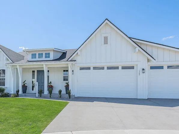 1580 S Kelvin Court, East Wenatchee, WA 98802