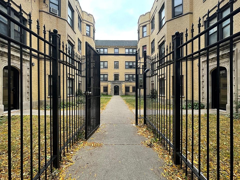 1st image of 7317 S East End Ave #1W