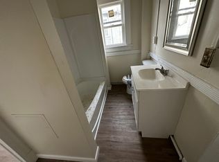 108 Chestnut Ave #2, Waterbury, CT 06710