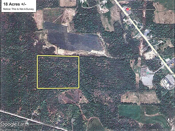 15-A Right of Way Row, Skowhegan, ME 04976