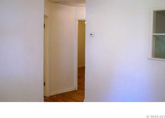 5th image of 707 S Perdue Ave