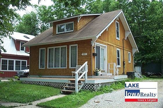 2nd image of 205 7th Ave S