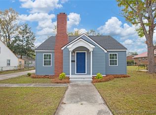 1103 Carthage Rd, Lumberton, NC 28358