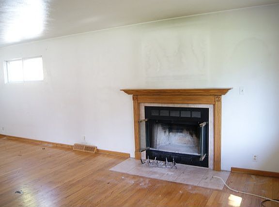 2nd image of 514 College Ave