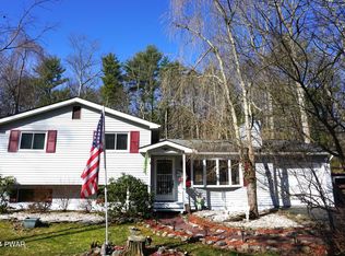 112 Juniper Ter, Dingmans Ferry, PA