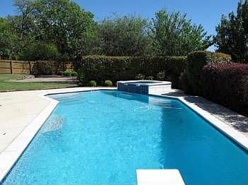 3rd image of 1307 Burgundy Ct