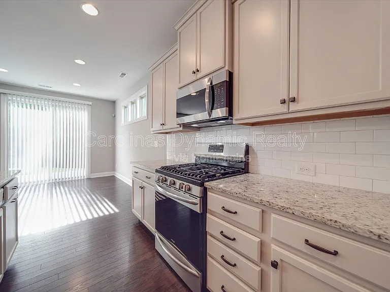 14021 Goldenrod Trace Rd — Photo 61