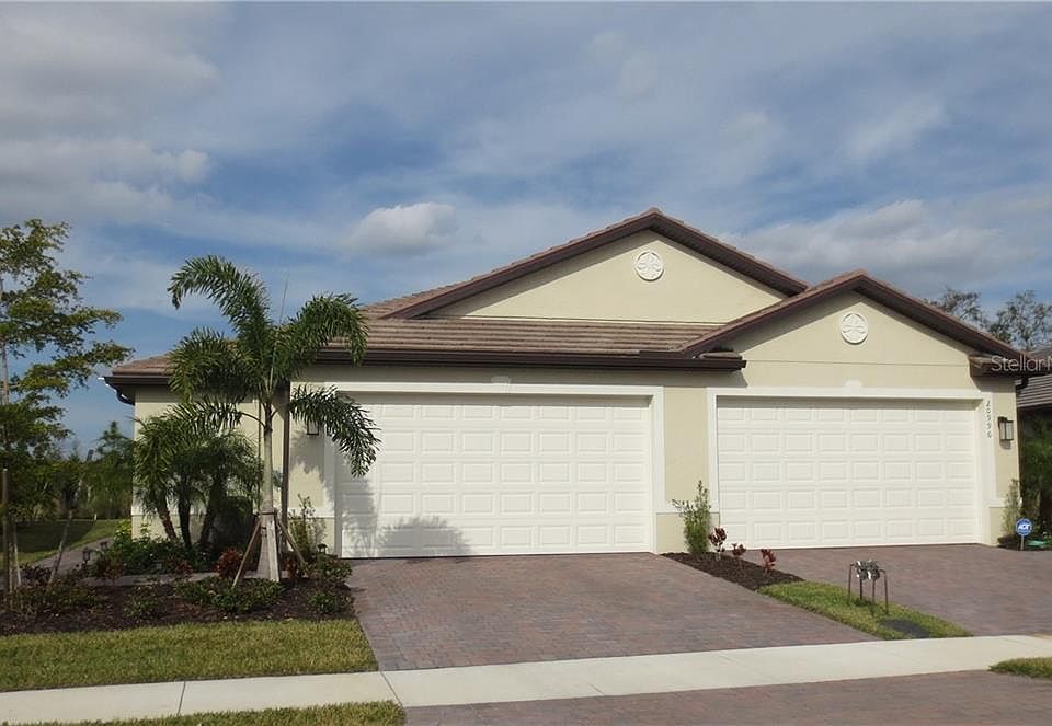 2nd image of 21002 Fetterbush Pl