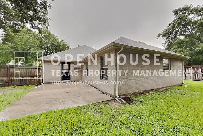 21079 Southern Colony Ct — Photo 17