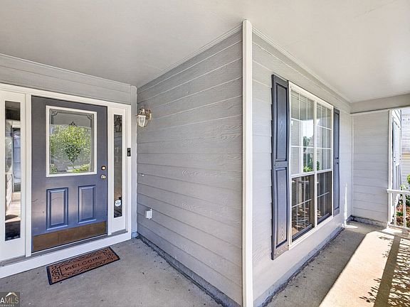 3rd image of 4957 Overlook View Ct