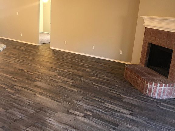 5th image of 4425 Emerald Leaf Dr