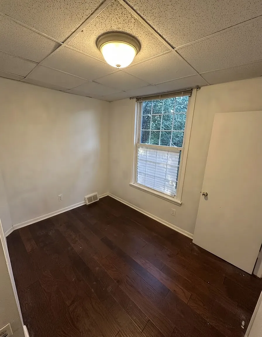 1 bed, $895 — Photo 3