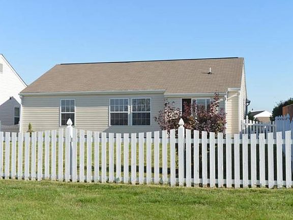 2nd image of 2931 Corbin Dr