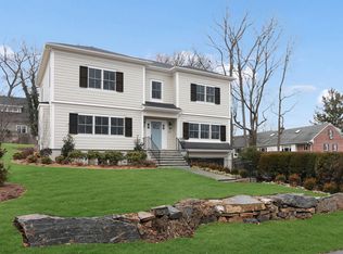 26 Chestnut St, Rye, NY 10580