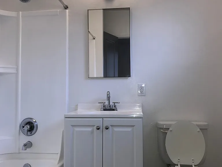 The Bloc Apartments — Photo 17
