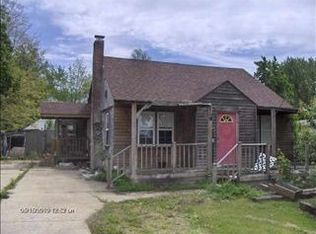 1902 S Perdieu Rd, Muncie, IN 47302