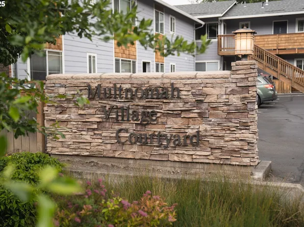 3925 SW Multnomah Blvd APT 204, Portland, OR 97219