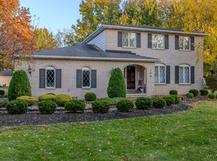 750 Curtis Ct, Lewiston, NY 14092