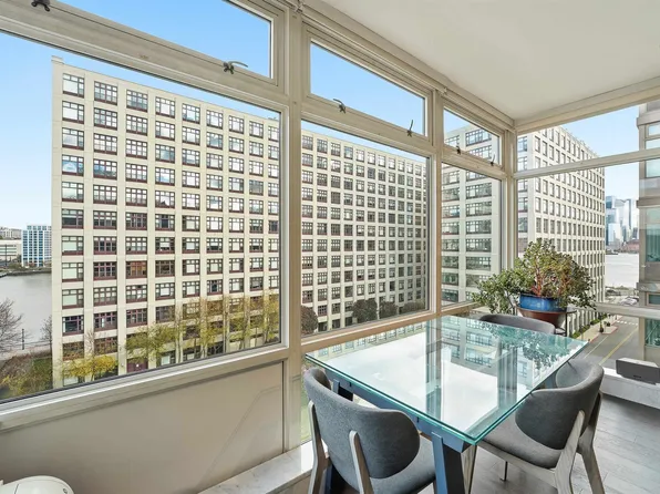 1450 Washington Street image 7 of 28