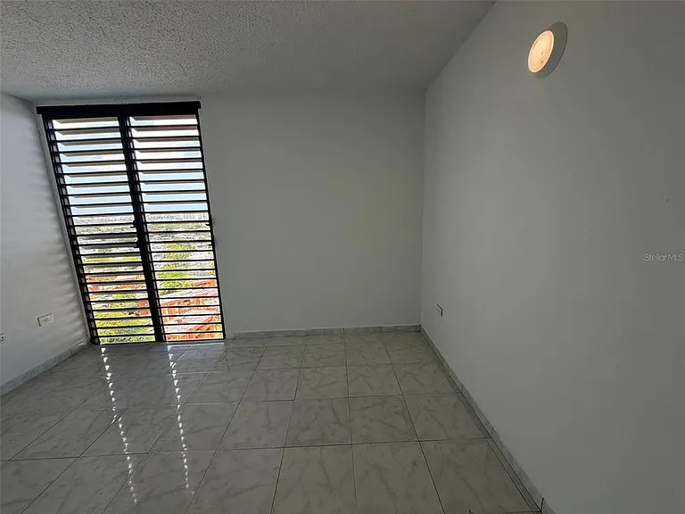 1 Cll Almonte #1707 — Photo 19