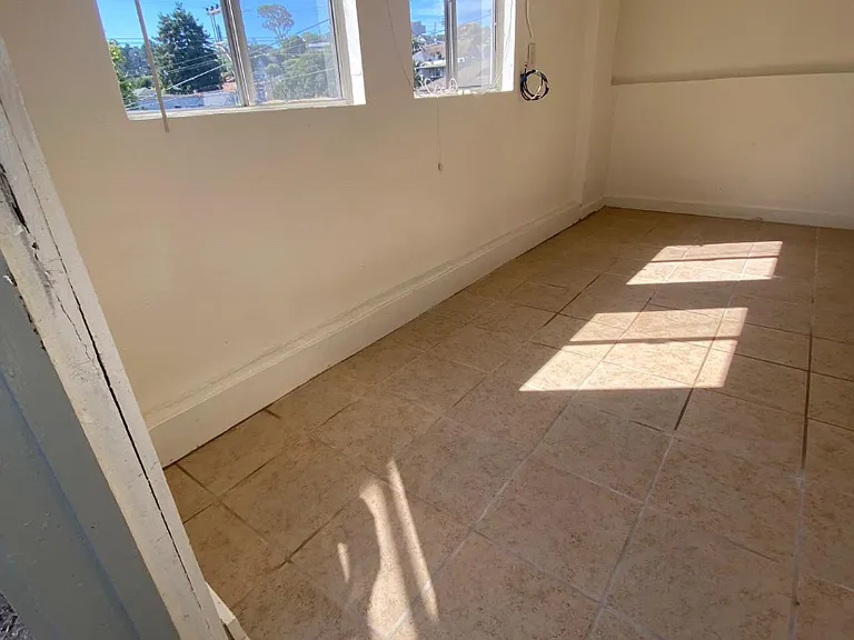 312 W Richmond Ave — Photo 45