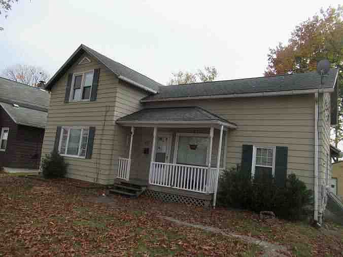 1st image of 817 W Highland Ave
