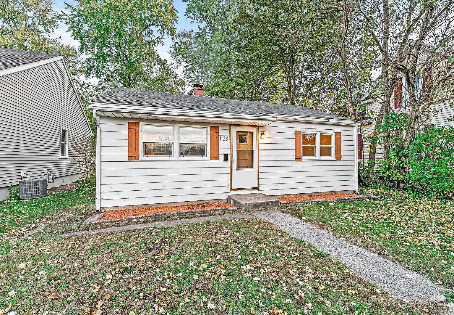 2 bed, 720 sqft, $1,125 — Photo 3