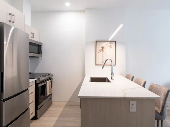 The Nelson Residences, 5675 Spring Garden Rd, Halifax, NS B3J 1H1