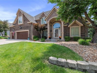 8129 Clearwater Point, Parkville, MO, 64152