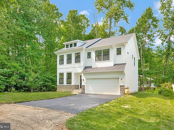 2nd image of 22616 Woods Ln
